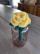 Load image into Gallery viewer, Crochet Plushie Rose
