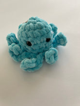 Load image into Gallery viewer, Crochet Mini Octopus Keychains and Backpack Buddies
