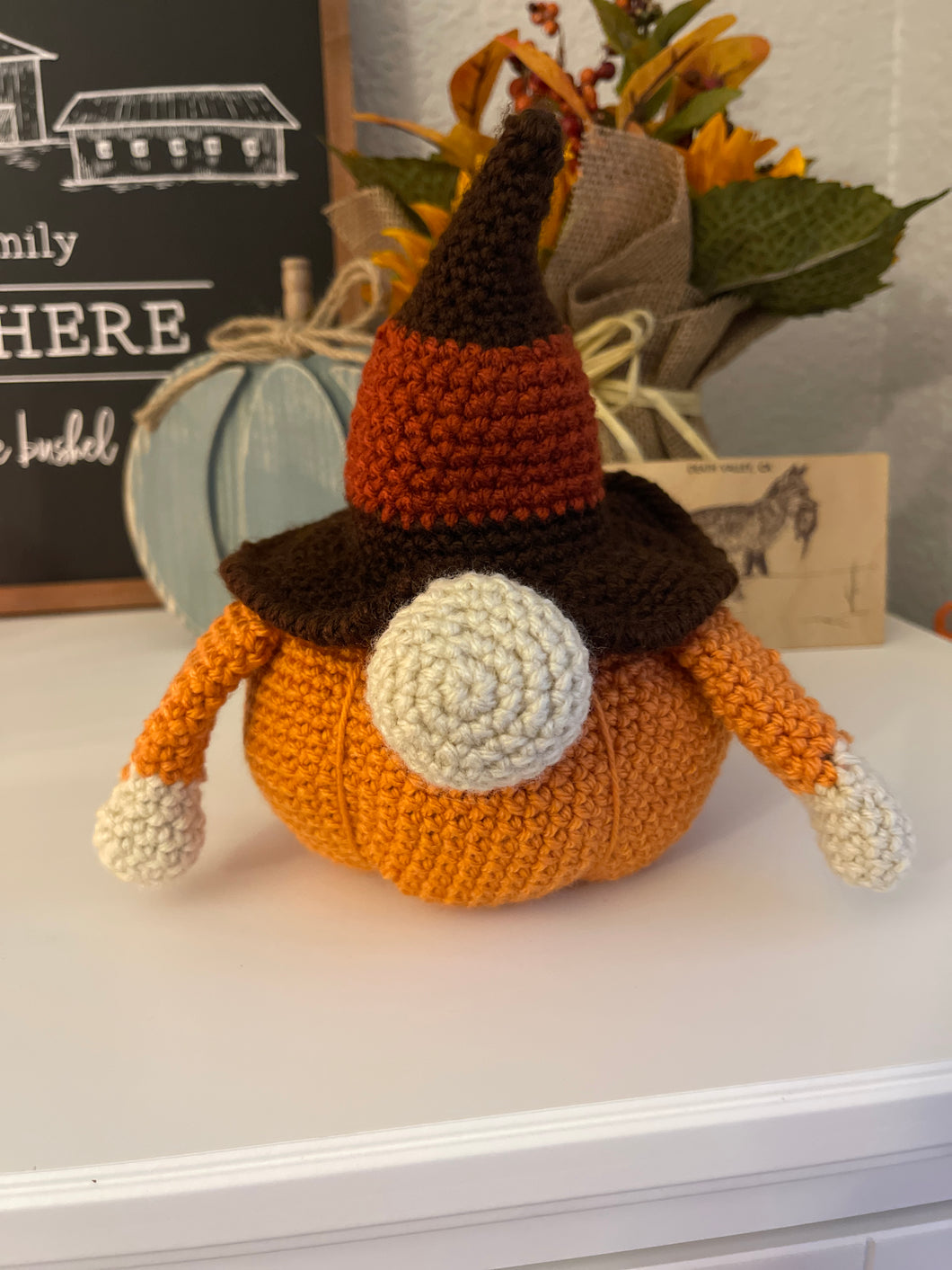 Fall Gnome Decor, Crochet Pumpkin Gnome, Autumn Decoration